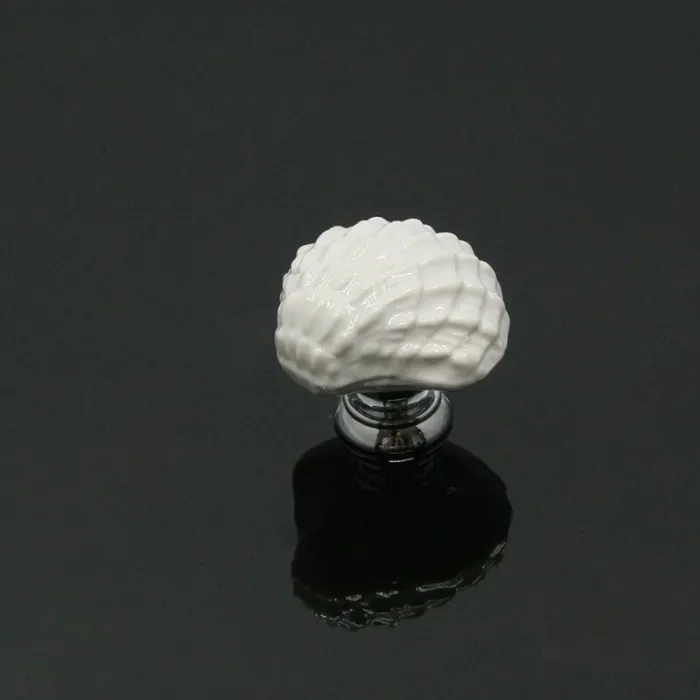 Seashell shaped furniture knobs - ceramic handlesFurniture