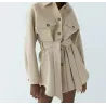 Vintage woolen beige jacket - with pockets / belt / buttonsJackets
