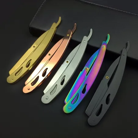 Professional retro shaver - foldable razor - with a bladeShaving