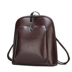 Luxurious vintage backpack - leather shoulder bag - with decorative V letterBackpacks