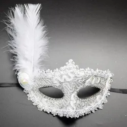 Sexy Venetian lace eye mask - with feathers / crystalMasks