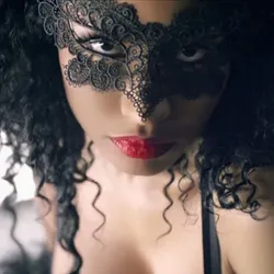 Sexy Venetian eye mask - black lace - for masquerade / HalloweenMasks