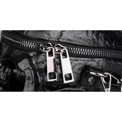 Fashionable shoulder bag - skeleton head shapedBags