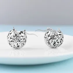 Hollow-out ball - silver earringsEarrings