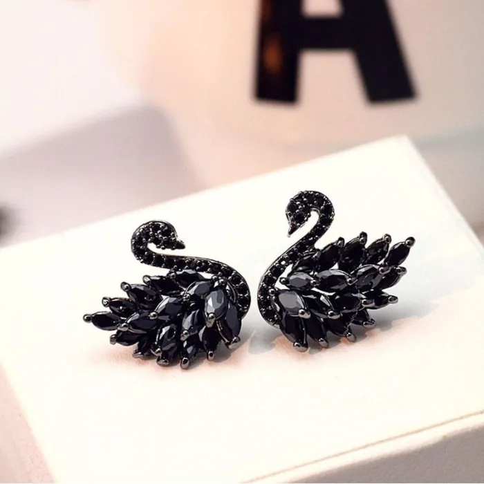 Swan shaped earringsEarrings
