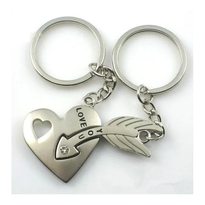 Heart & arrow - silver keychain with crystalKeyrings