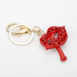 Crystal lips with a cigarette - keyringKeyrings